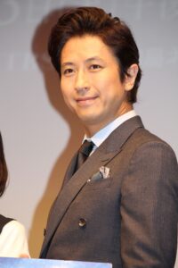 谷原章介